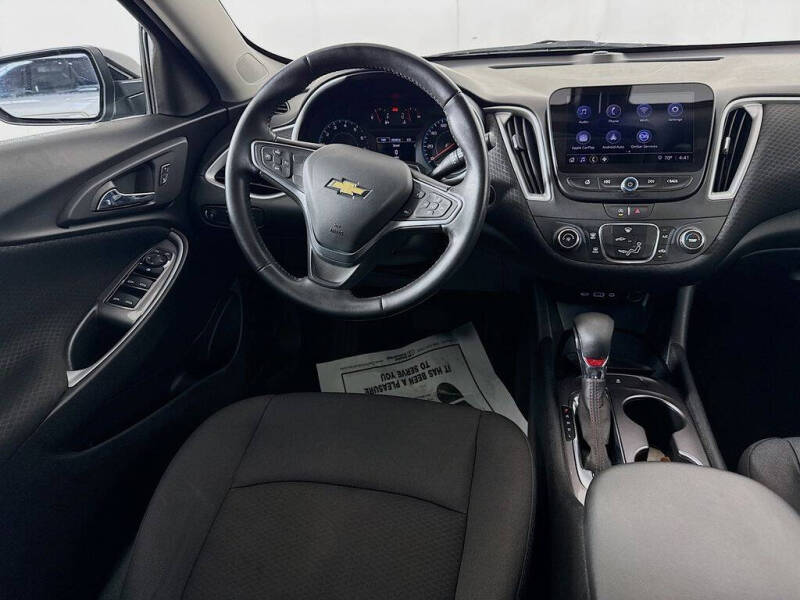 2022 Chevrolet Malibu RS