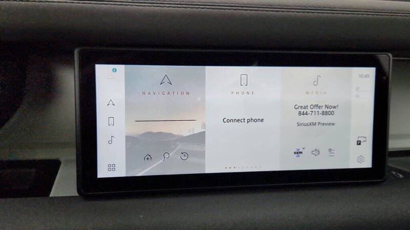 2023 Land Rover Defender 90 SE