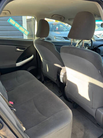 2013 Toyota Prius One