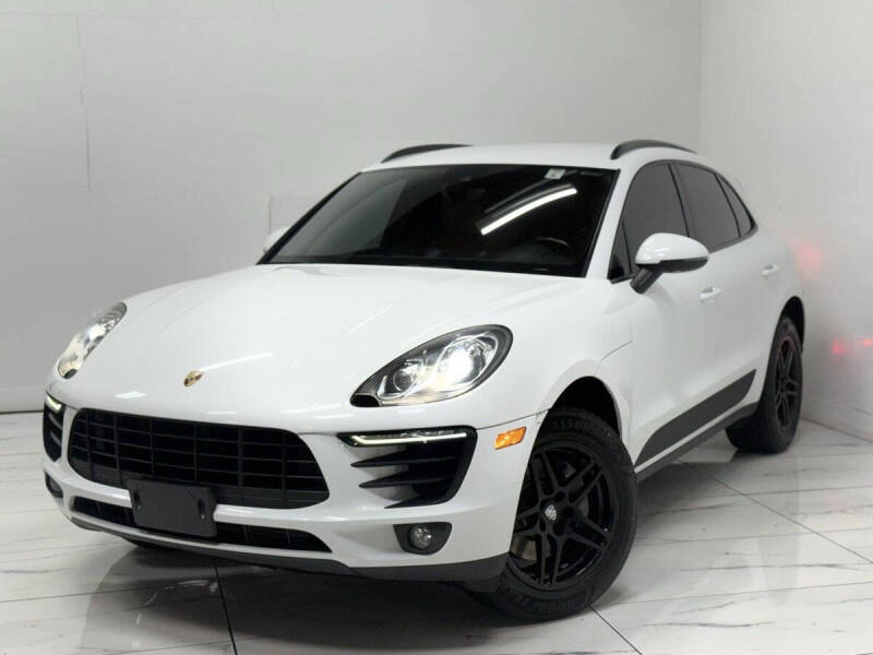 2017 Porsche Macan