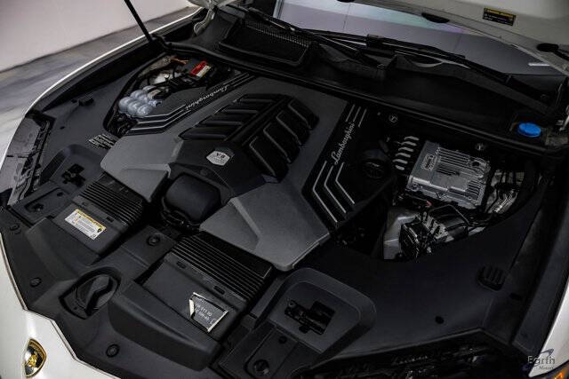 2022 Lamborghini Urus