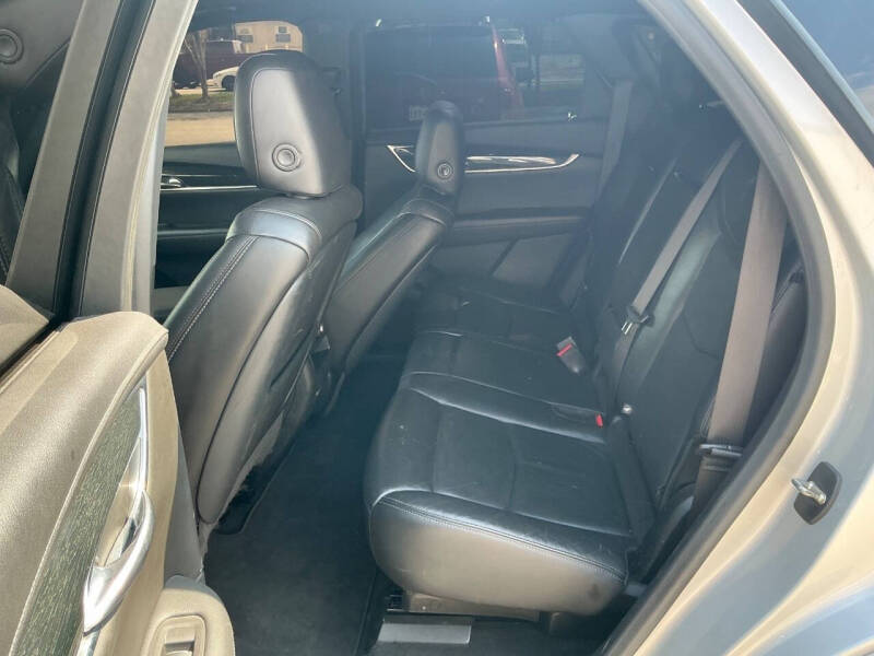 2020 Cadillac XT5 Premium Luxury