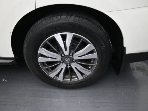 2017 Nissan Pathfinder