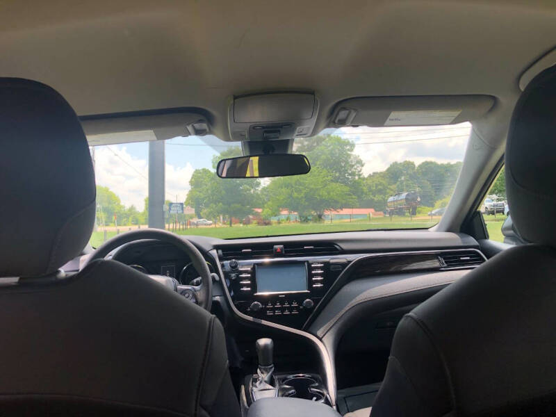2020 Toyota Camry LE