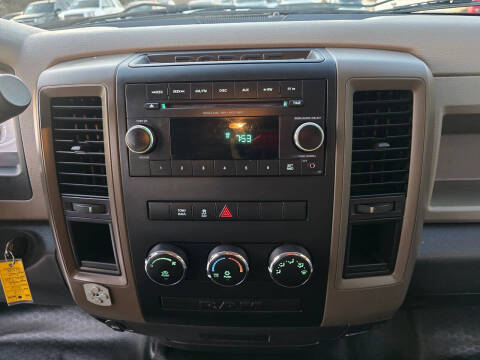 2012 RAM 1500 ST