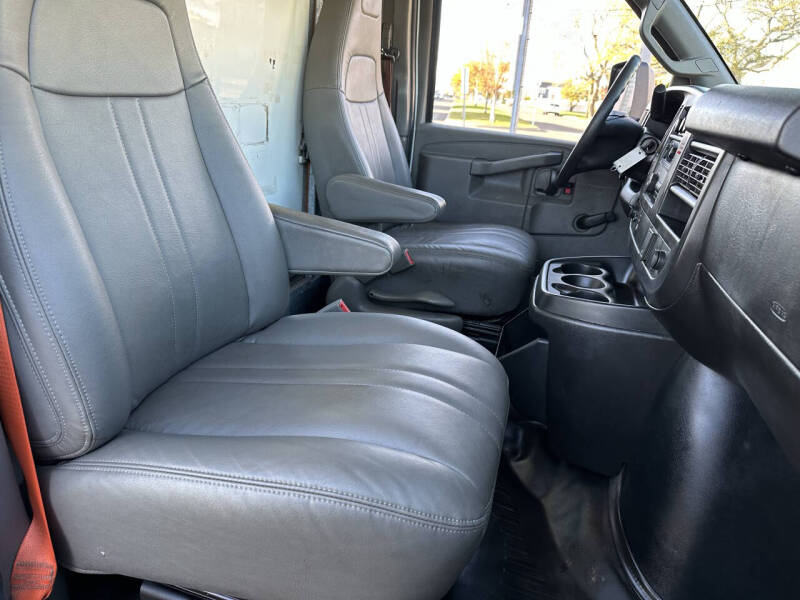 2018 Chevrolet Express 3500