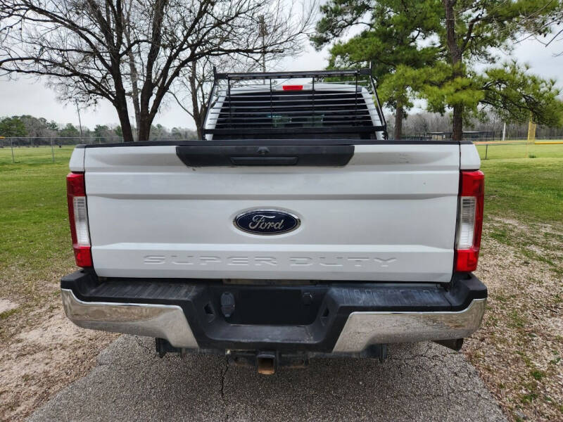 2018 Ford F-250 Super Duty XL photo 7