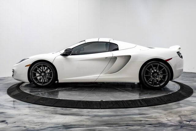 2013 McLaren MP4-12C Spider