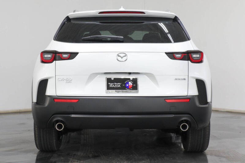2025 Mazda CX-50 2.5 S Premium Plus