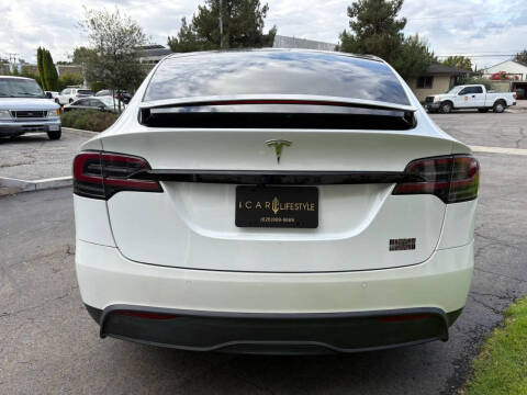2022 Tesla Model X Plaid