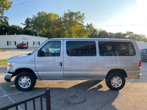 2008 Ford E-Series E-350 SD XLT