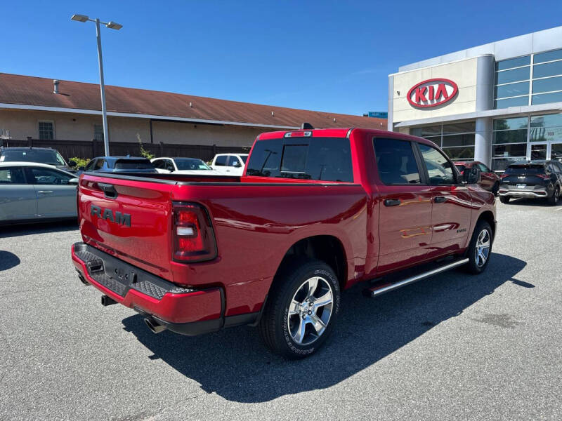 2026 RAM 1500 Express