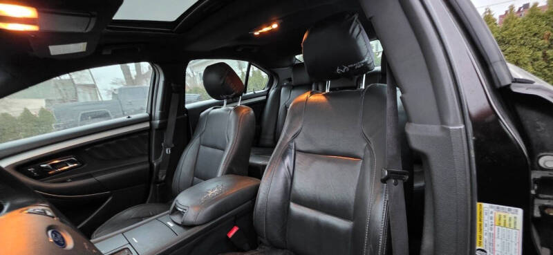 2014 Ford Taurus SEL