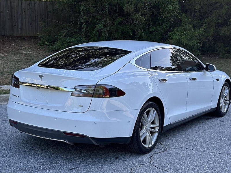 2015 Tesla Model S 85