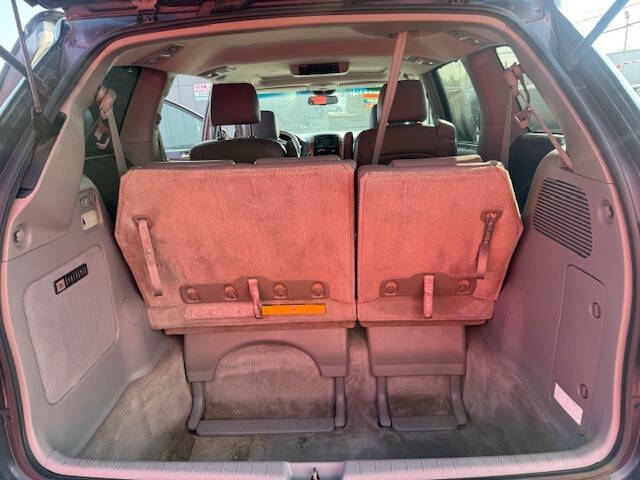 2007 Toyota Sienna XLE 7-Passenger