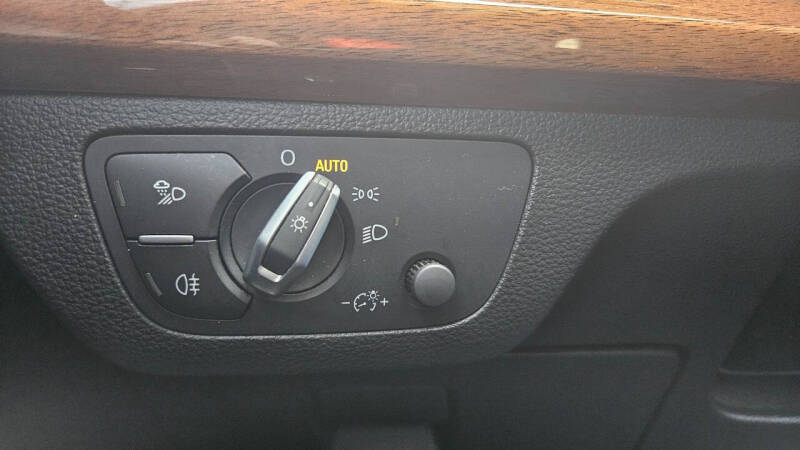 2022 Audi Q5 quattro S line Prem Plus 45 TFSI