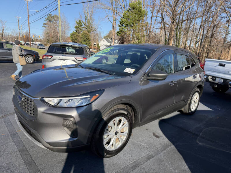 2024 Ford Escape Active