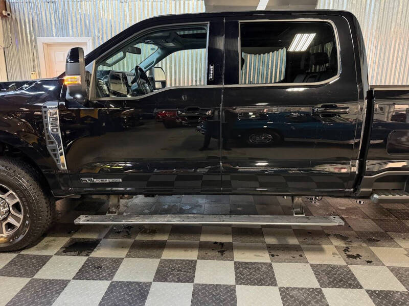 2023 Ford F-350 Super Duty Lariat