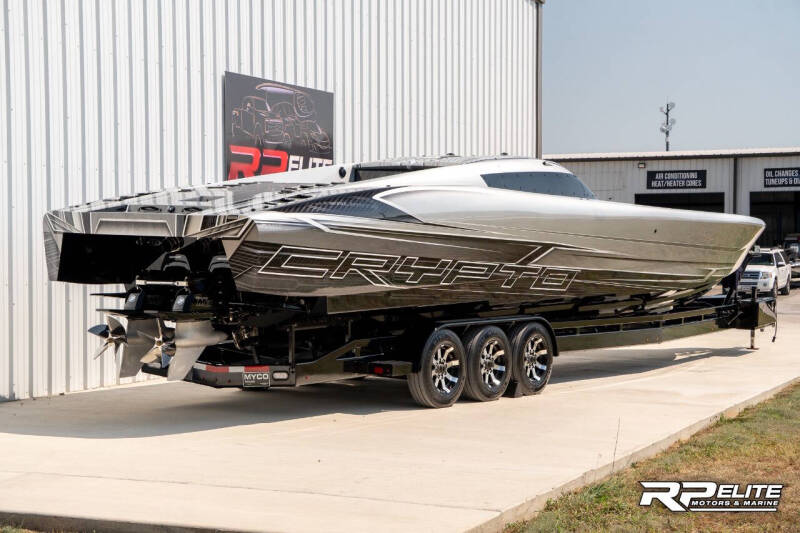 2019 Outerlimits SV43