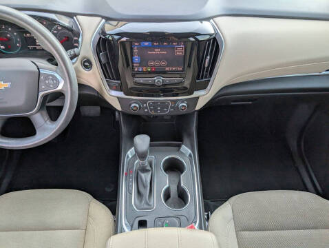 2022 Chevrolet Traverse LS