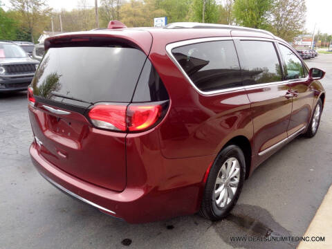 2018 Chrysler Pacifica Touring L