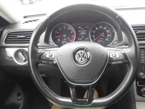 2019 Volkswagen Passat Wolfsburg