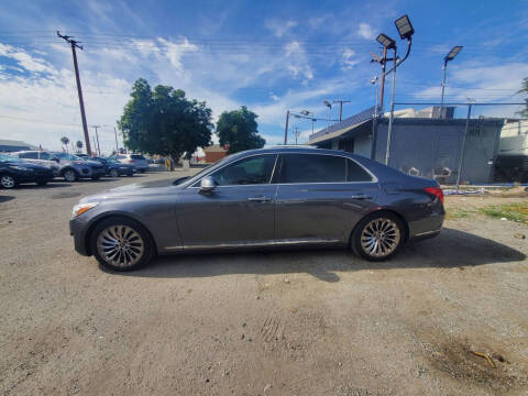 2017 Genesis G90