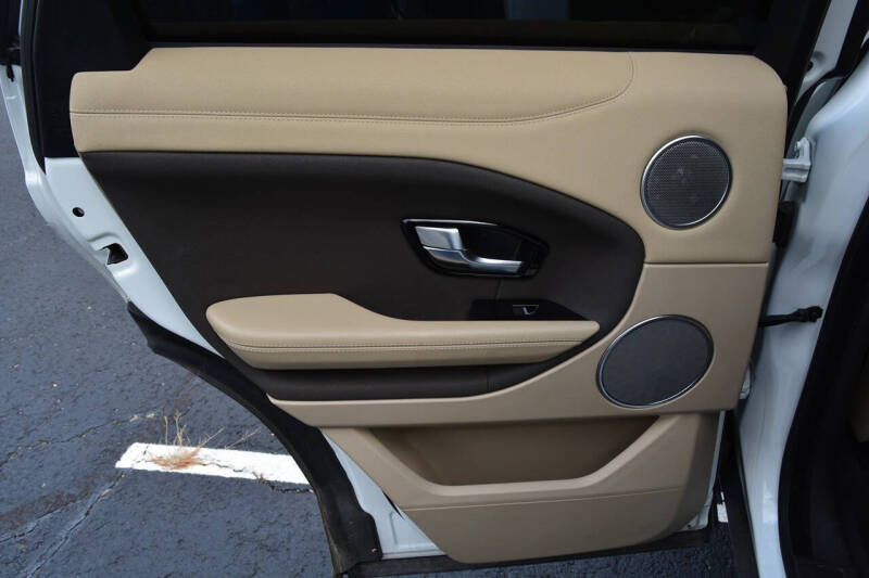 2018 Land Rover Range Rover Evoque SE Premium