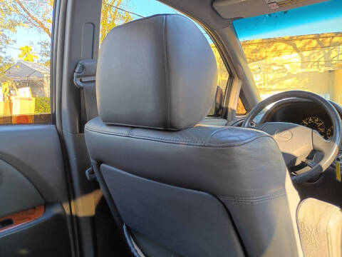 2000 Lexus RX 300
