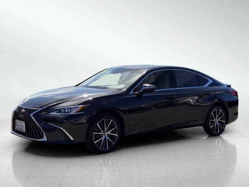 2023 Lexus ES 300h