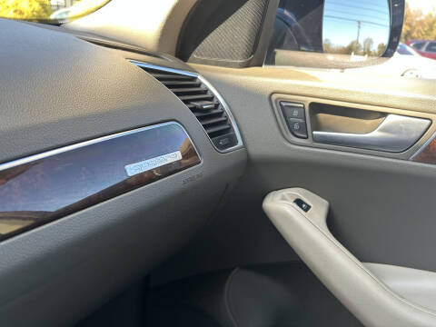 2010 Audi Q5 3.2 quattro Premium Plus