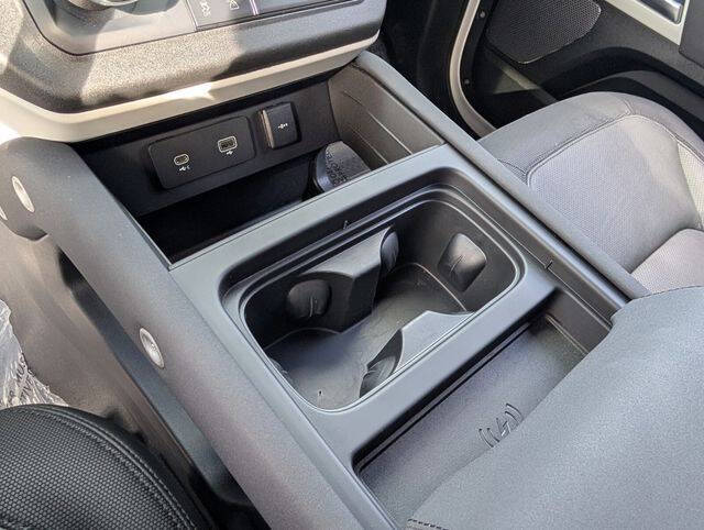 2023 Land Rover Defender 90 X-Dynamic SE