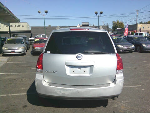 2005 Nissan Quest