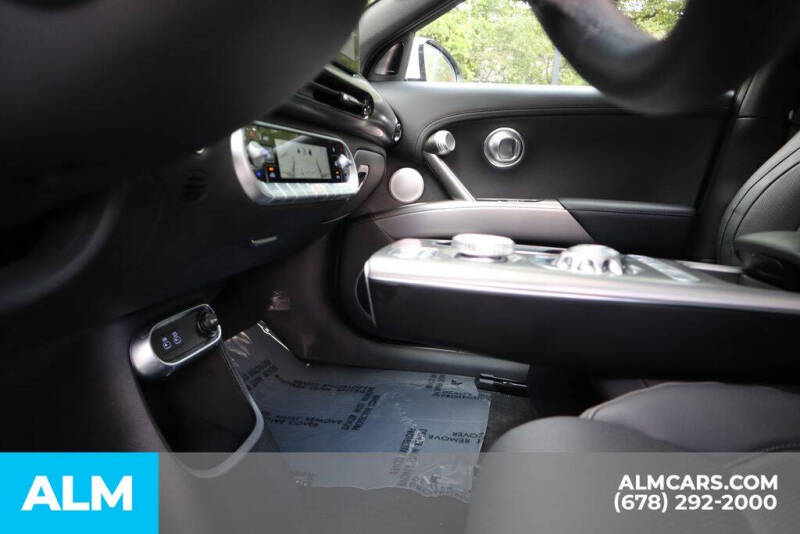 2025 Genesis GV60 Advanced