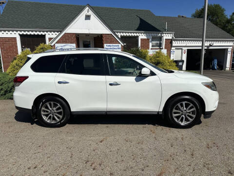 2015 Nissan Pathfinder S