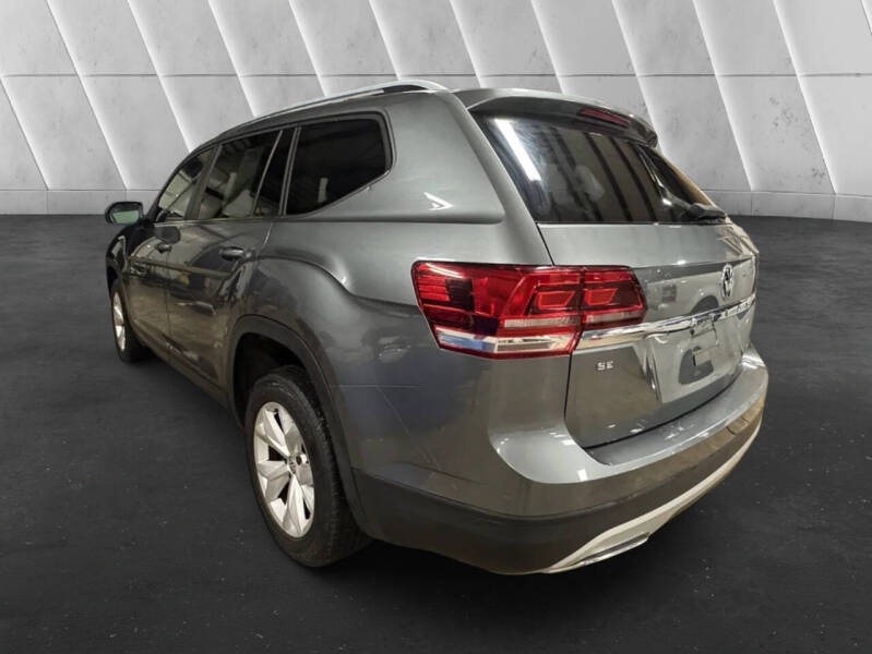 2019 Volkswagen Atlas V6 SE