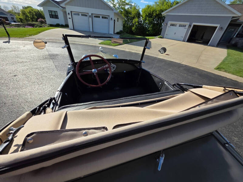 1928 Ford Roadster