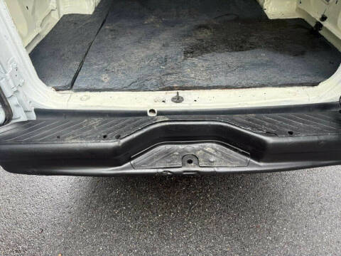 2010 Ford E-Series E-150