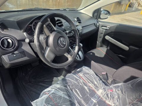 2011 Mazda MAZDA2 Touring