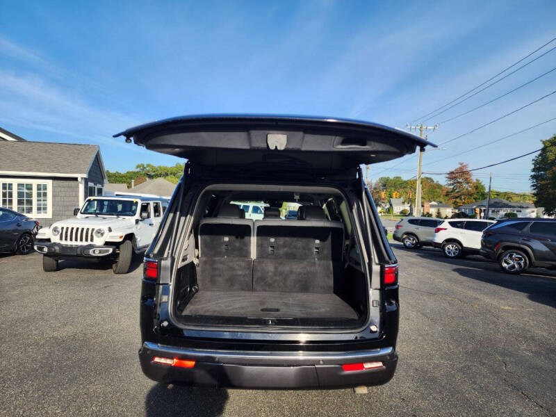 2022 Jeep Wagoneer Series II