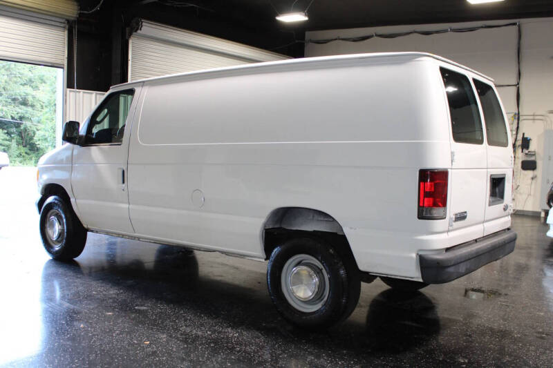 2006 Ford E-Series E-350 SD