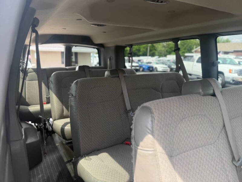 2018 Chevrolet Express LT 3500