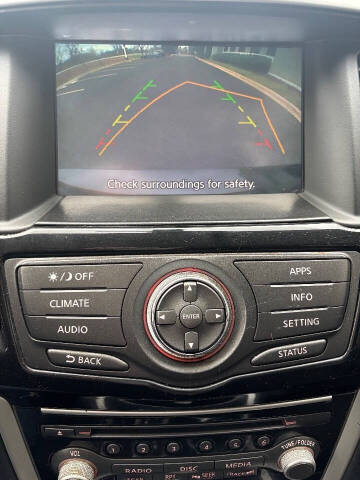 2017 Nissan Pathfinder S