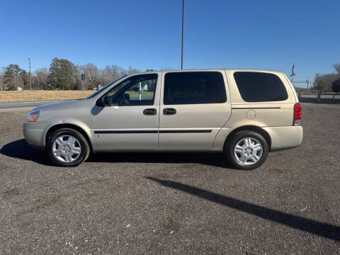 2008 Chevrolet Uplander for sale at MEEK MOTORS in Powhatan VA