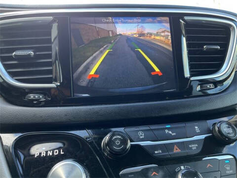 2018 Chrysler Pacifica Touring L Plus