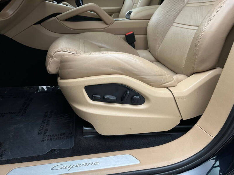 2022 Porsche Cayenne