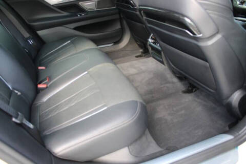 2019 BMW 7 Series 750i