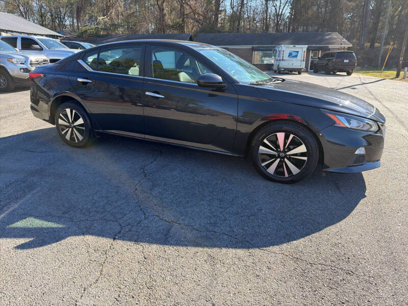 2021 Nissan Altima 2.5 SV