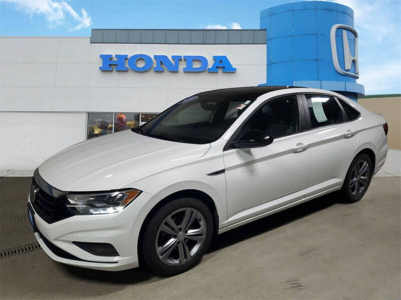 2019 Volkswagen Jetta R-Line