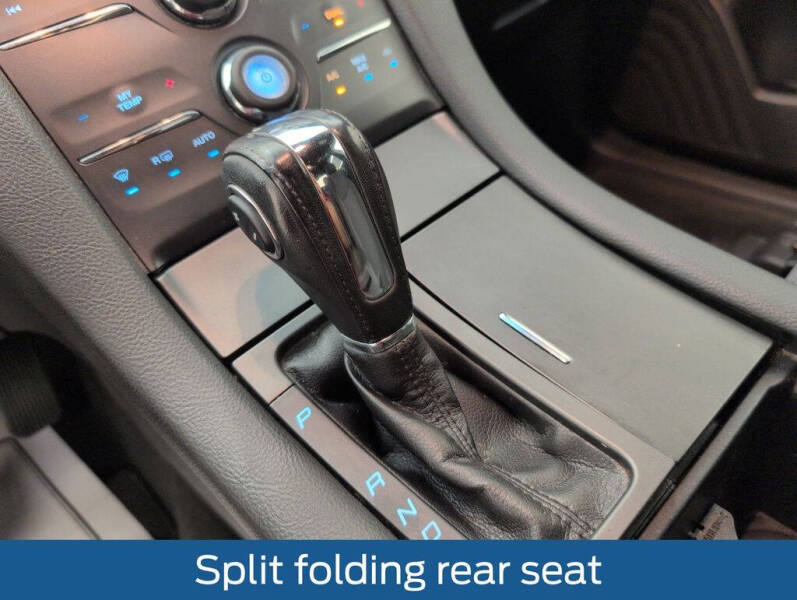 2017 Ford Taurus SEL